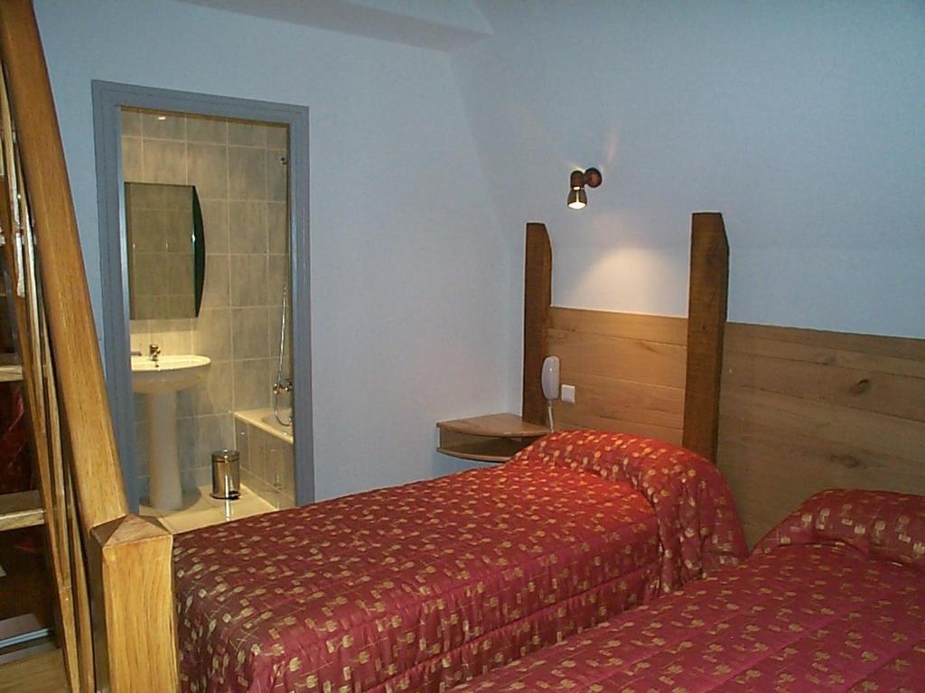 Hotel & Spa Rodier Campagnac  Værelse billede