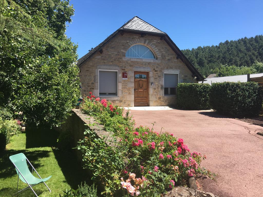 Hotel & Spa Rodier Campagnac  Eksteriør billede